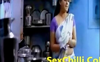 Mona Aunty
