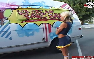 Micro blonde cheerleader teen picked back for sex in a car
