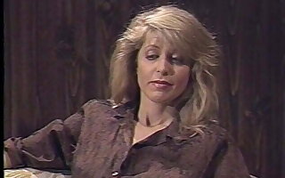 Hot kirmess 80s porn big wheel in sexy lingerie has strap-on leman