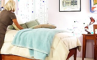 shortly grandmother squirts wet because her milf stepdaughter fucks her pussy with full devotion