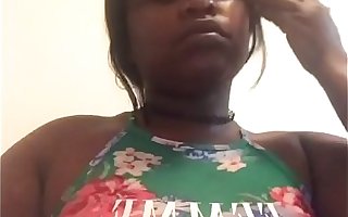 Niamilkmarie Facebook Live