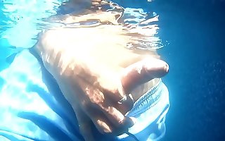 Jerking in pool